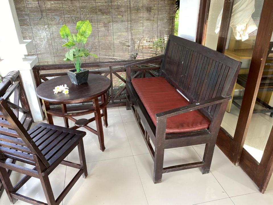 Appartement Sriganesh à Ambat Extérieur photo